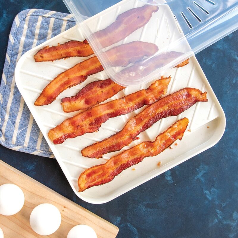 Nordic Ware Microware Bacon Tray With Lid - 1 Ct - Image 4